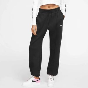 Nike Joggers